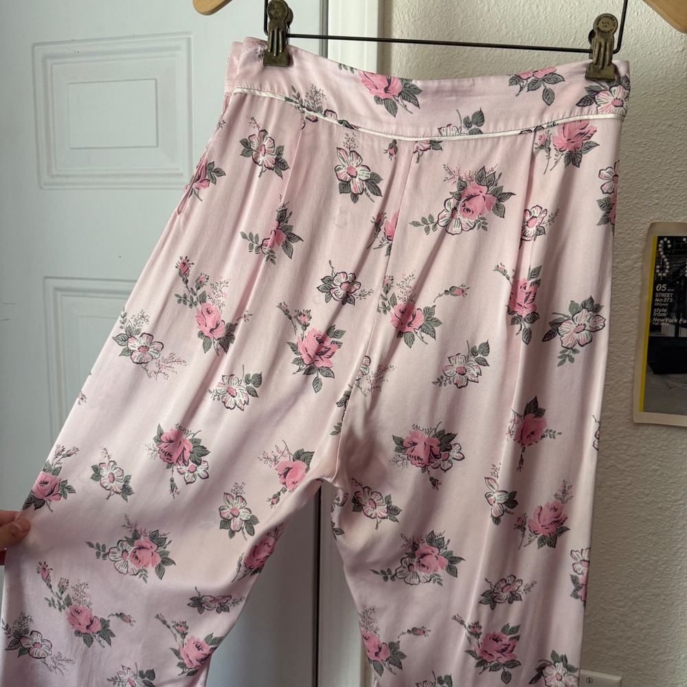 LOVESHACKFANCY pink silk floral wide straight leg cropped pants - Picture 4 of 7